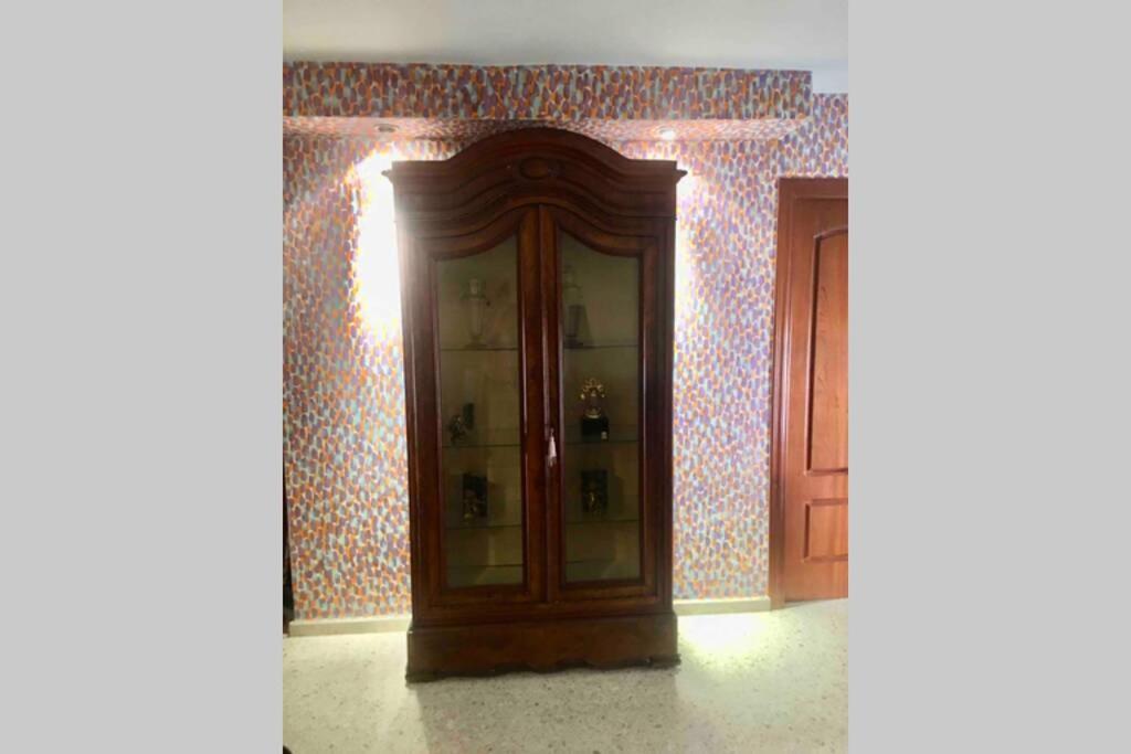 Confortable-Tranquilo Apartamento Junto Al Centro Málaga Eksteriør bilde