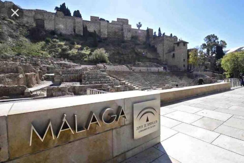 Confortable-Tranquilo Apartamento Junto Al Centro Málaga Eksteriør bilde