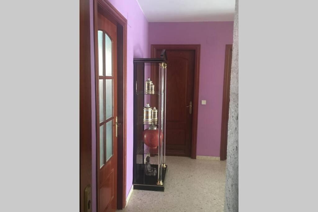 Confortable-Tranquilo Apartamento Junto Al Centro Málaga Eksteriør bilde