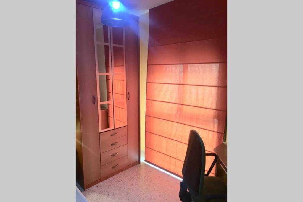 Confortable-Tranquilo Apartamento Junto Al Centro Málaga Eksteriør bilde